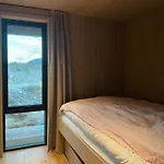 By Nysaetervatnet Surrounded By Mountains Ferienhaus Brunstad